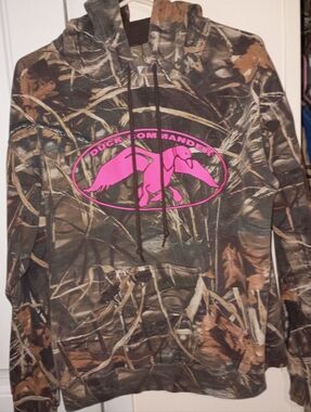 Duck Commander Women's Camo Hoodie with Pink Logo